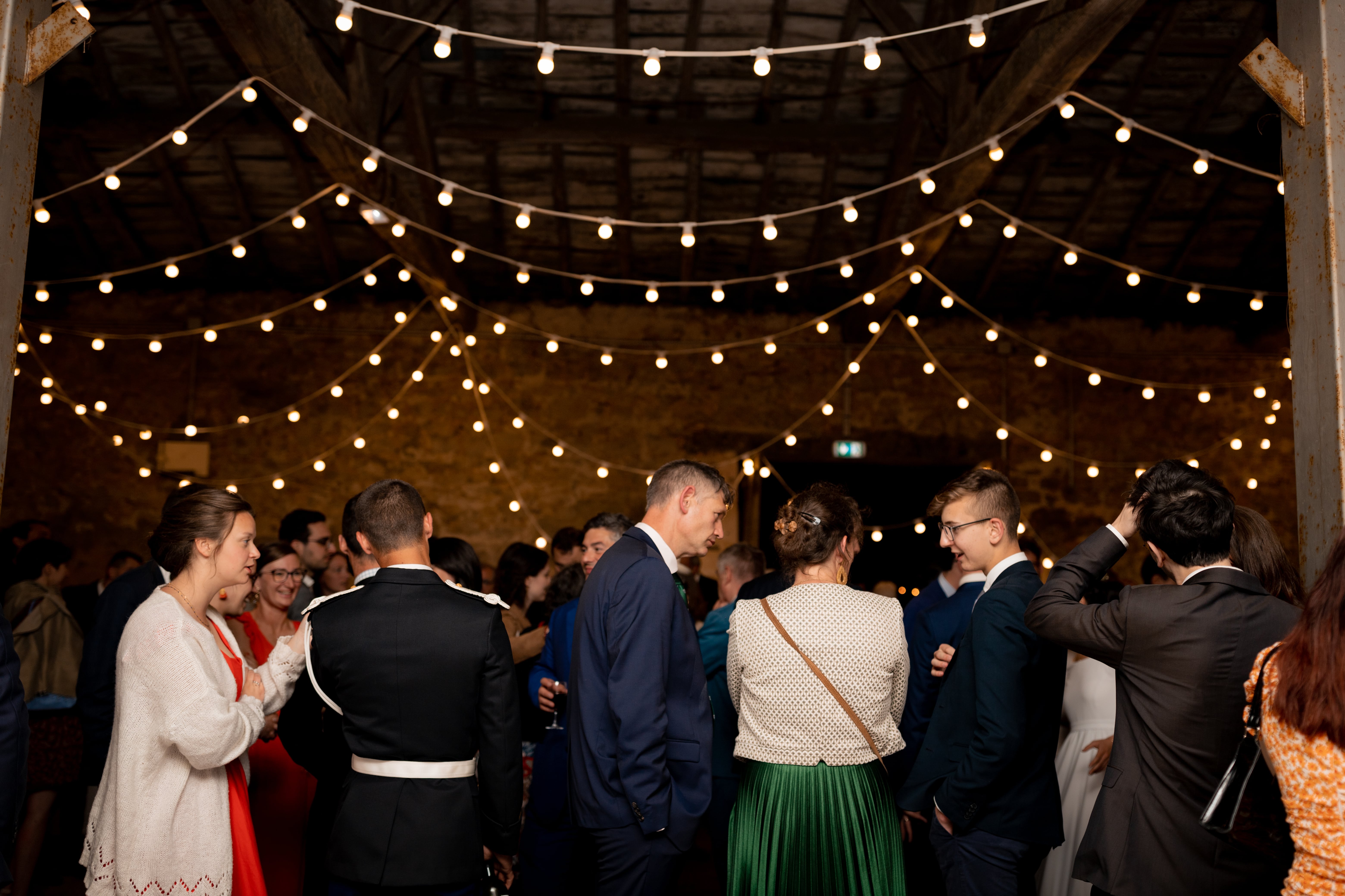 Guirlandes guinguettes mariage